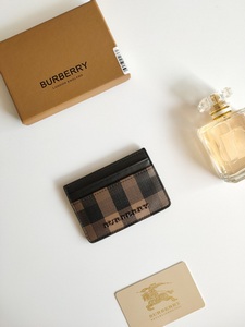 Burberry Wallets 34